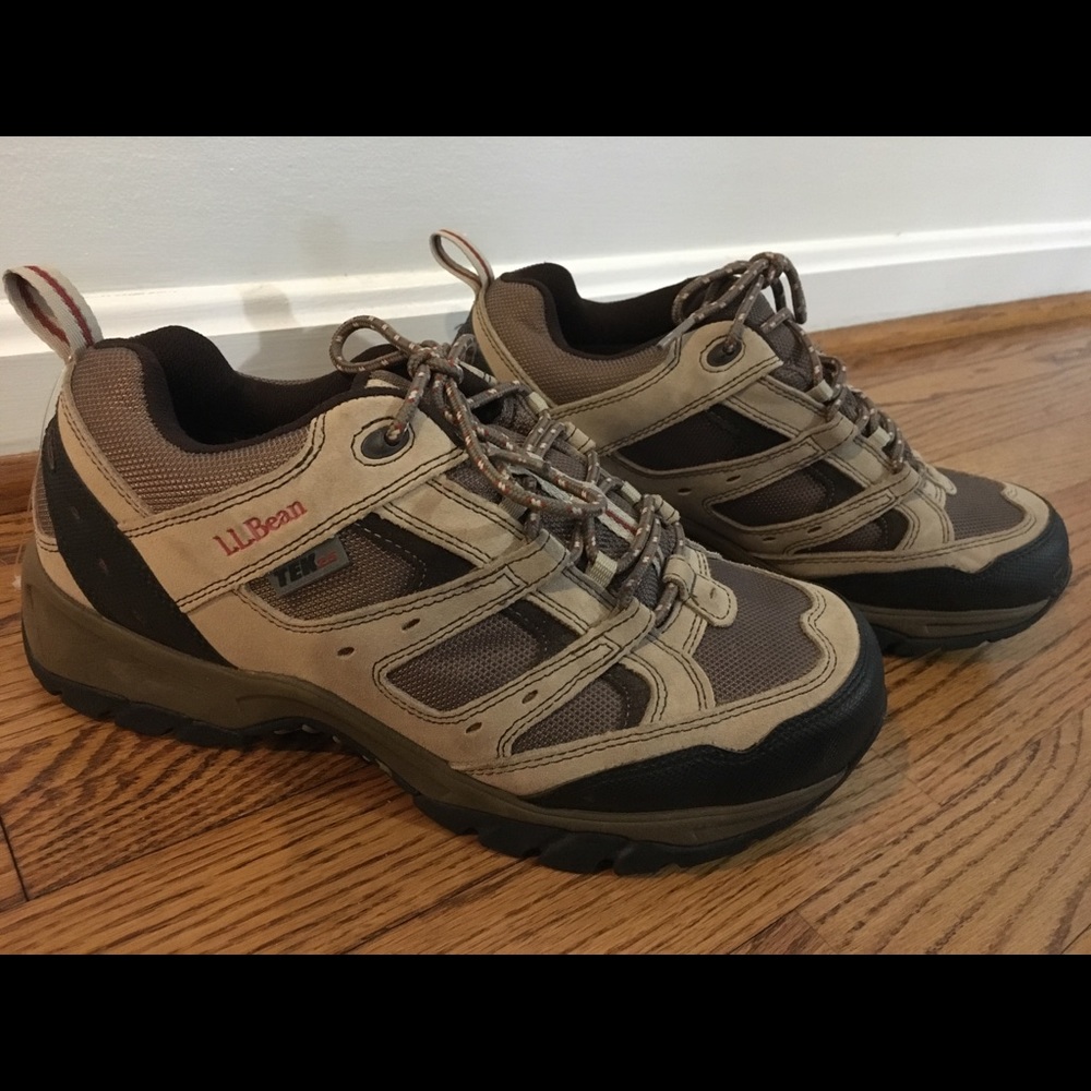 NWOT L.L.Bean Waterproof Hiking Shoes